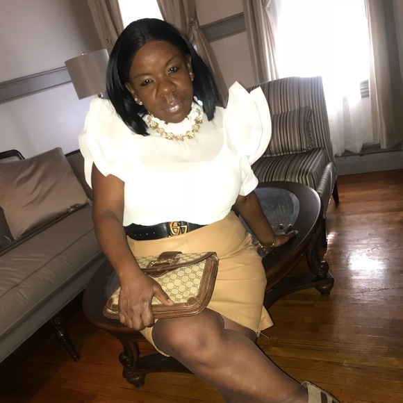 Meet your Posher, Marie - Picture 1 of 4